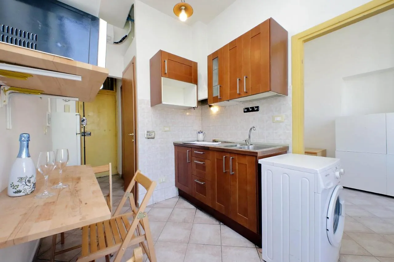 Piccola Piazza Della Liberta Apartment Rome Italy