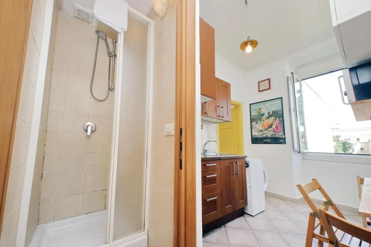 Piccola Piazza Della Liberta Apartment Rome 0*,  Italy