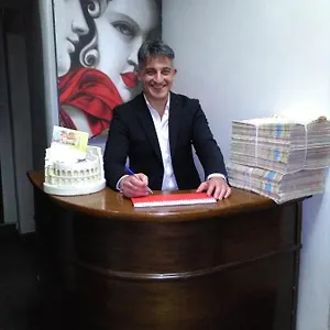 Gloria Apartment